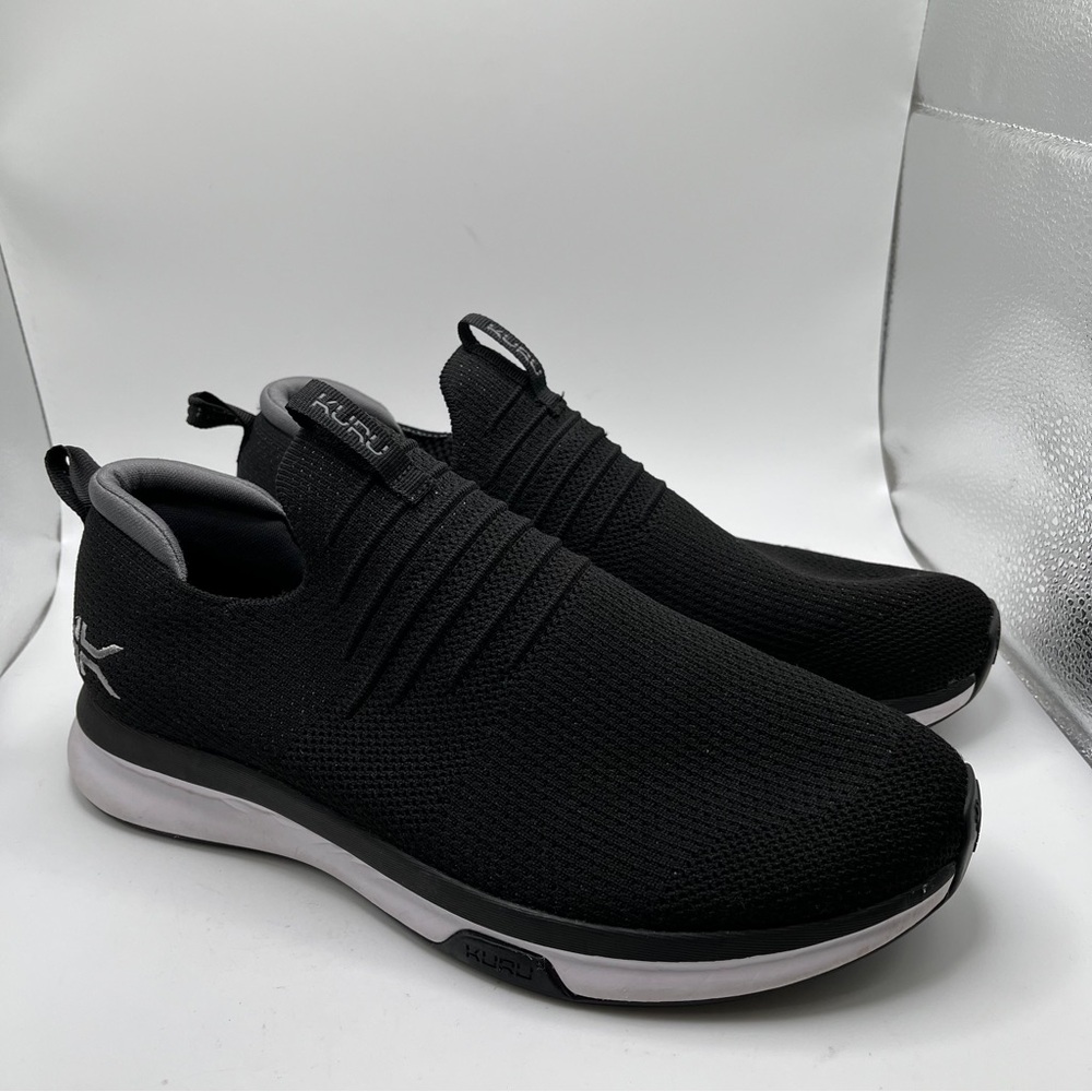Kuru Atom Slip-On black sneakers size 8.5 comfortable men’s orthopedic